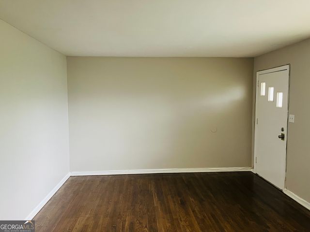 217 W Central Avenue B, Griffin, GA 30223