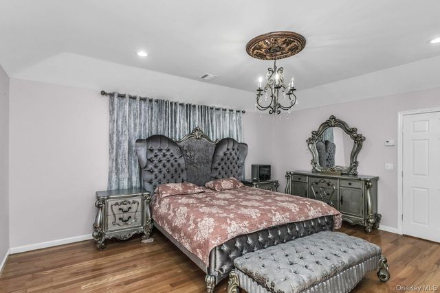 2800 Janet Avenue, North Bellmore, NY 11710