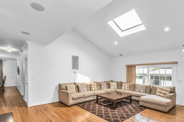 2800 Janet Avenue, North Bellmore, NY 11710