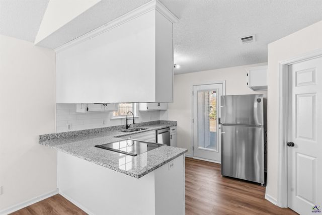 404 Wynfield Ln, Bonaire, GA 31005