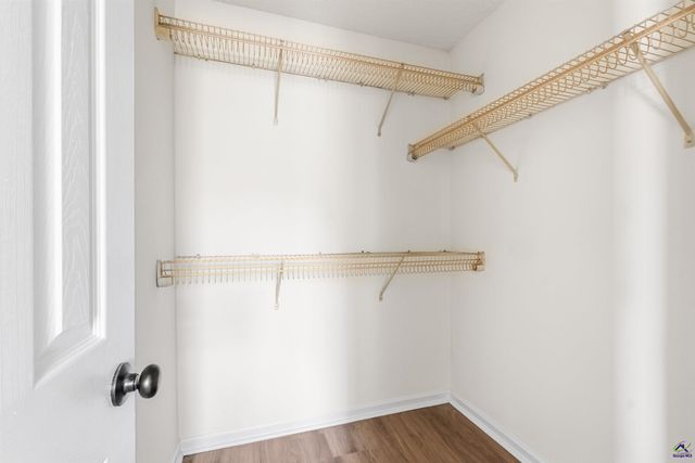 404 Wynfield Ln, Bonaire, GA 31005