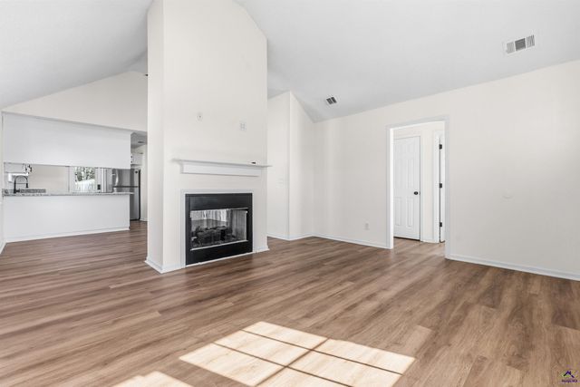 404 Wynfield Ln, Bonaire, GA 31005