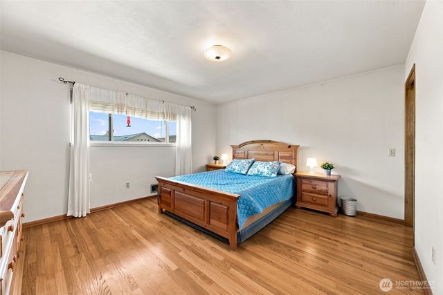 9304 23rd Avenue NW, Seattle, WA 98117