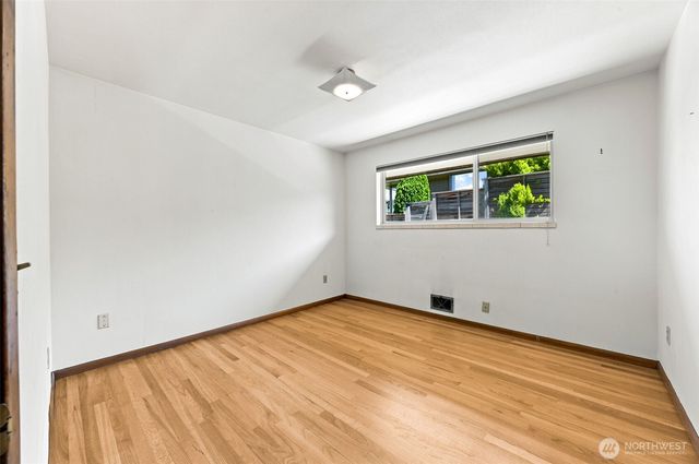 9304 23rd Avenue NW, Seattle, WA 98117