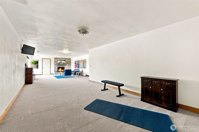 9304 23rd Avenue NW, Seattle, WA 98117
