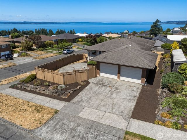 9304 23rd Avenue NW, Seattle, WA 98117