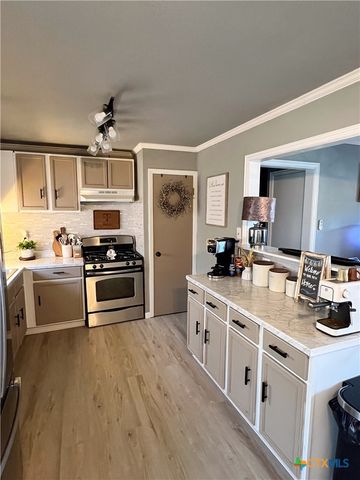 709 S 13th Street, Copperas Cove, TX 76522