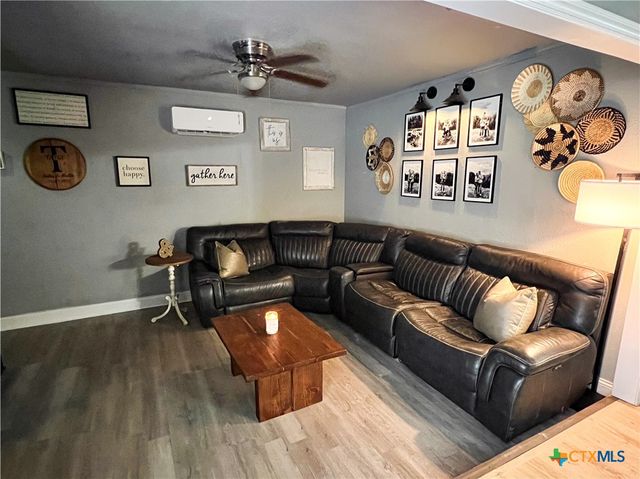 709 S 13th Street, Copperas Cove, TX 76522