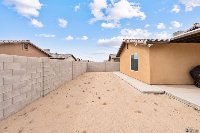 3649 S Benson Ave, Yuma, AZ 85365