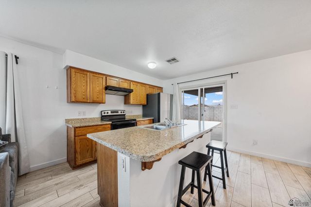 3649 S Benson Ave, Yuma, AZ 85365