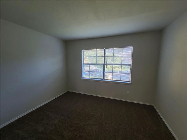 2423 Limestone Drive, Arlington, TX 76014