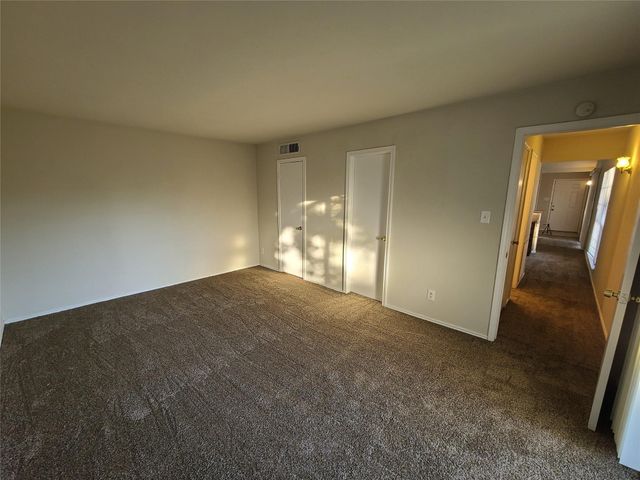 2423 Limestone Drive, Arlington, TX 76014