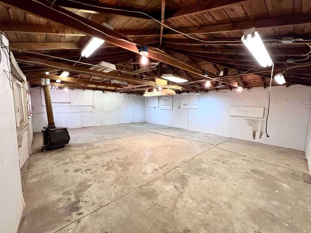1424 E EMPIRE Ave, Spokane, WA 99207