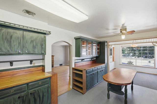 1424 E EMPIRE Ave, Spokane, WA 99207
