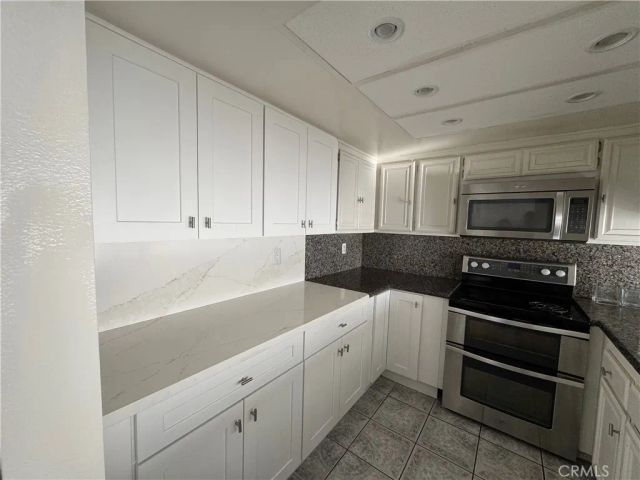 1693 S Heritage Circle, Anaheim, CA 92804