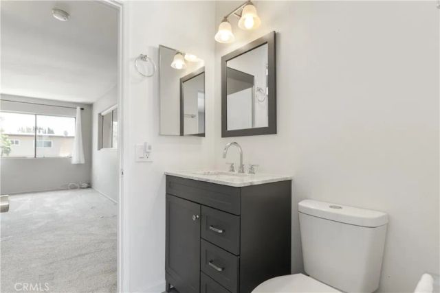 1693 S Heritage Circle, Anaheim, CA 92804