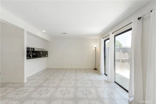 1693 S Heritage Circle, Anaheim, CA 92804