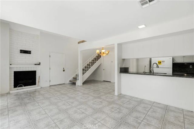 1693 S Heritage Circle, Anaheim, CA 92804