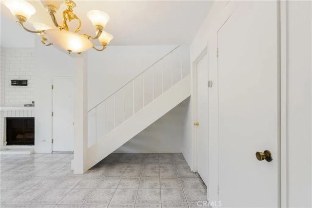 1693 S Heritage Circle, Anaheim, CA 92804