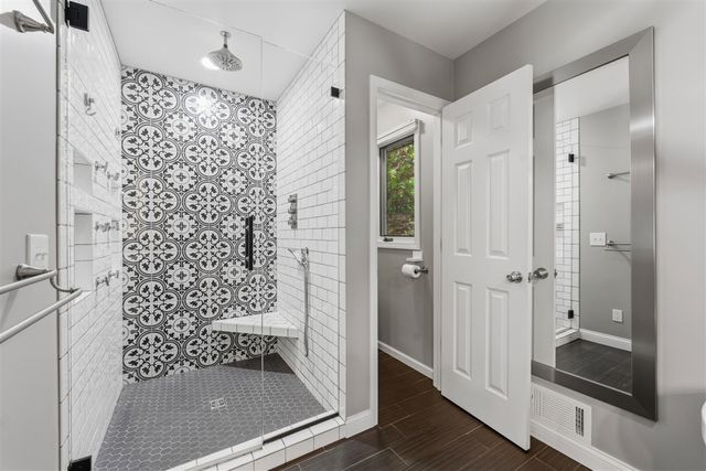 6430 Breckenridge Drive, Kalamazoo, MI 49009
