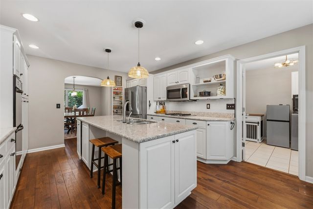 6430 Breckenridge Drive, Kalamazoo, MI 49009