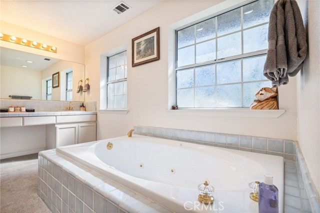 39301 Moonray Lane, Oakhurst, CA 93644