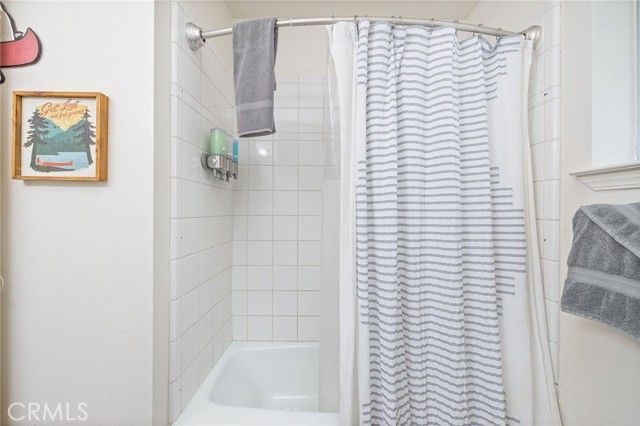 39301 Moonray Lane, Oakhurst, CA 93644