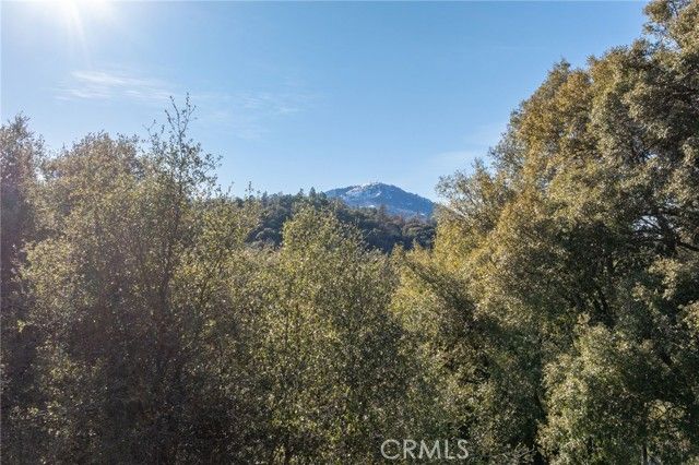 39301 Moonray Lane, Oakhurst, CA 93644