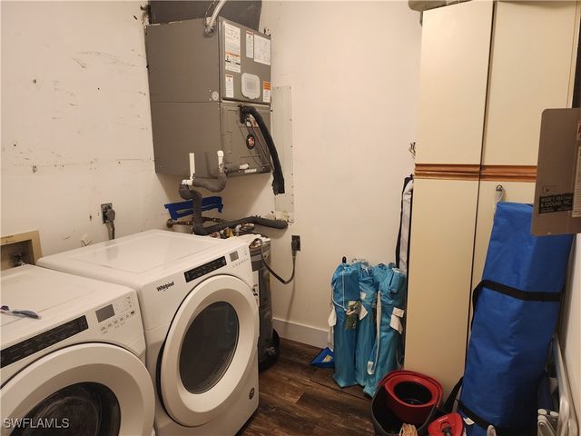 220 Timber Lake CIR B204, Naples, FL 34104