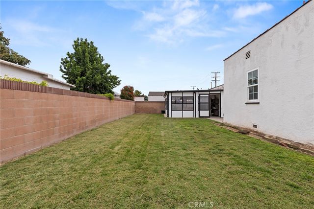 15032 S Mariposa Avenue, Gardena, CA 90247