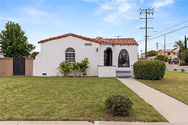15032 S Mariposa Avenue, Gardena, CA 90247
