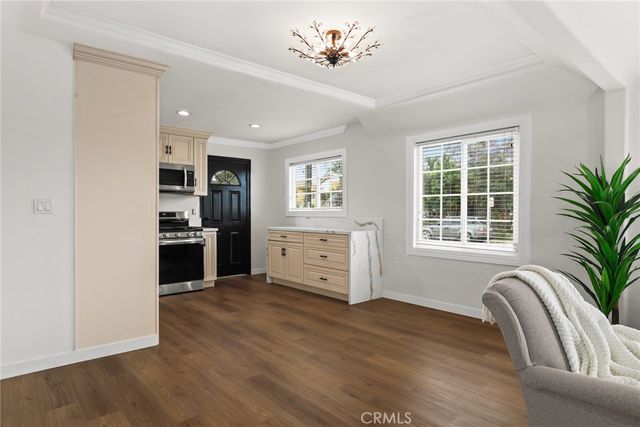 15032 S Mariposa Avenue, Gardena, CA 90247