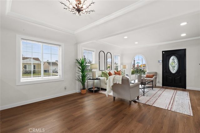 15032 S Mariposa Avenue, Gardena, CA 90247