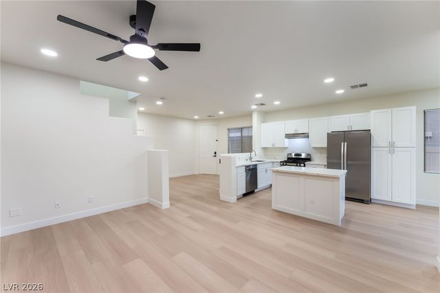 3645 Remington Grove Avenue, North Las Vegas, NV 89081