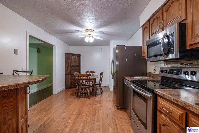 1984 Mt Tabor Road, Buffalo, KY 42716