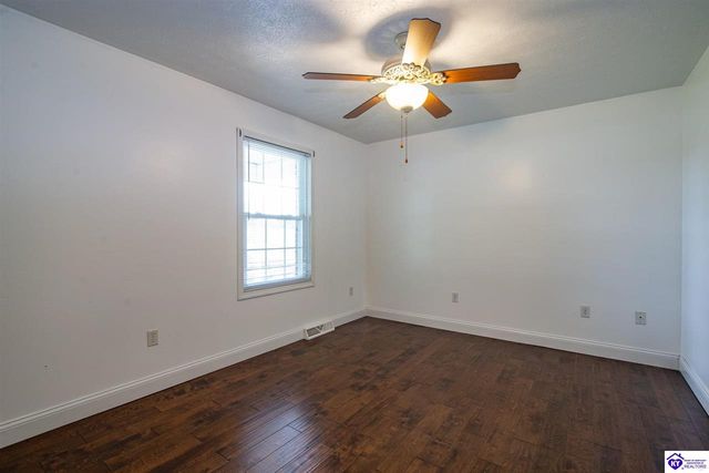 1984 Mt Tabor Road, Buffalo, KY 42716