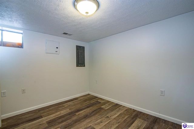 1984 Mt Tabor Road, Buffalo, KY 42716