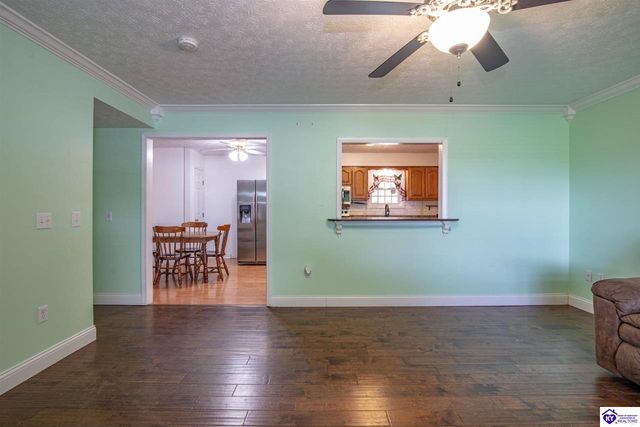1984 Mt Tabor Road, Buffalo, KY 42716
