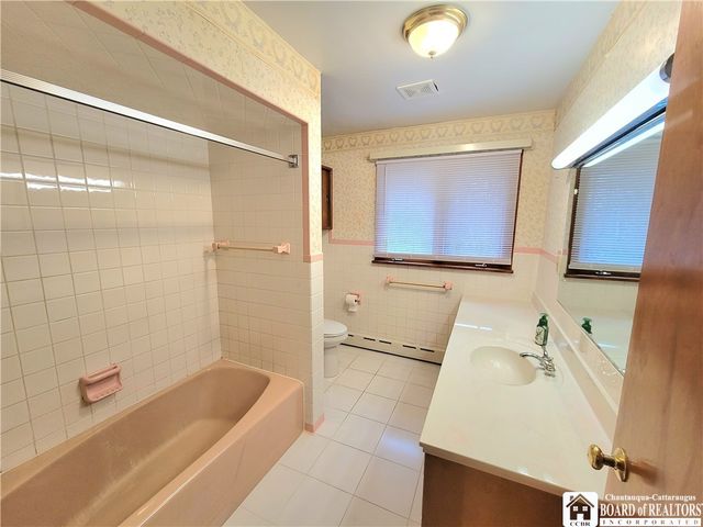 243 Springdale Avenue, Jamestown, NY 14701