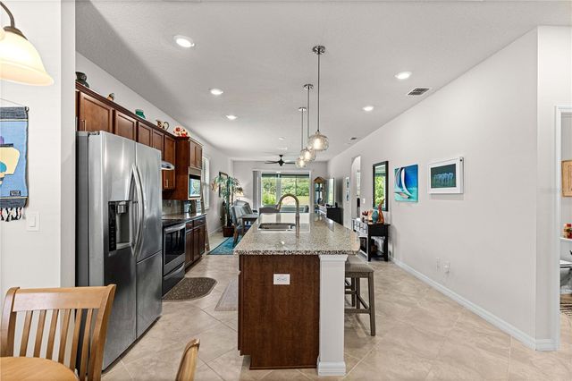 9725 SW 63RD LOOP, Ocala, FL 34481