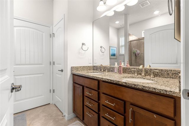 9725 SW 63RD LOOP, Ocala, FL 34481