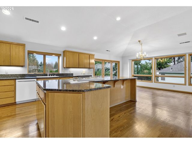 2277 Sw NANCY Pl, Gresham, OR 97080