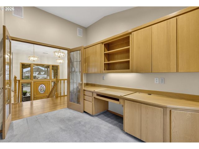 2277 Sw NANCY Pl, Gresham, OR 97080