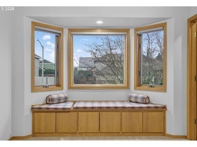 2277 Sw NANCY Pl, Gresham, OR 97080