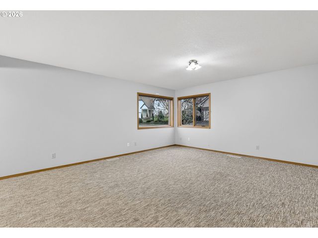 2277 Sw NANCY Pl, Gresham, OR 97080