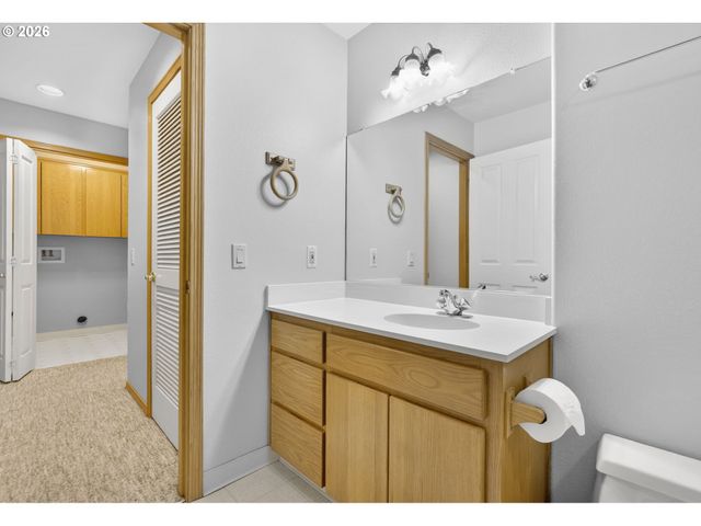 2277 Sw NANCY Pl, Gresham, OR 97080