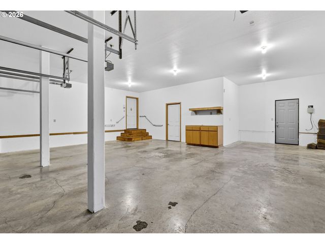 2277 Sw NANCY Pl, Gresham, OR 97080