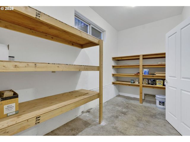 2277 Sw NANCY Pl, Gresham, OR 97080