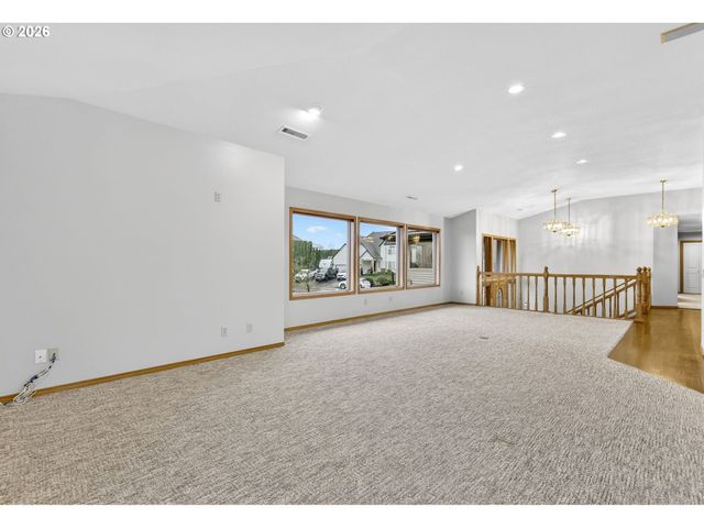 2277 Sw NANCY Pl, Gresham, OR 97080