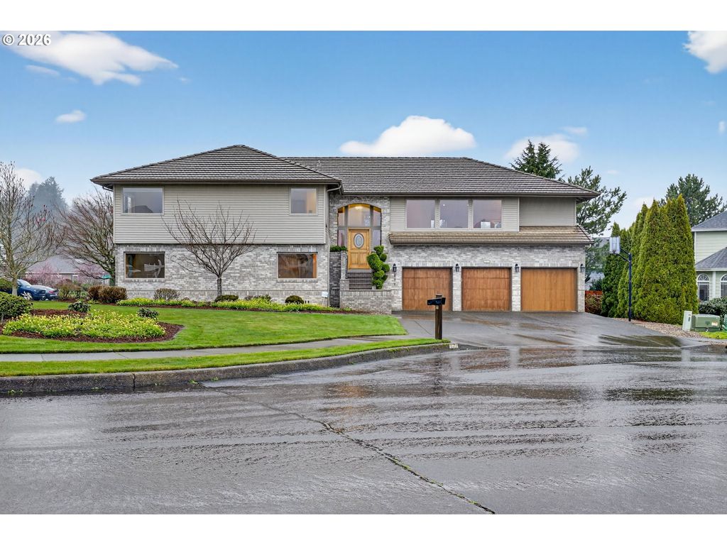 2277 Sw NANCY Pl, Gresham, OR 97080